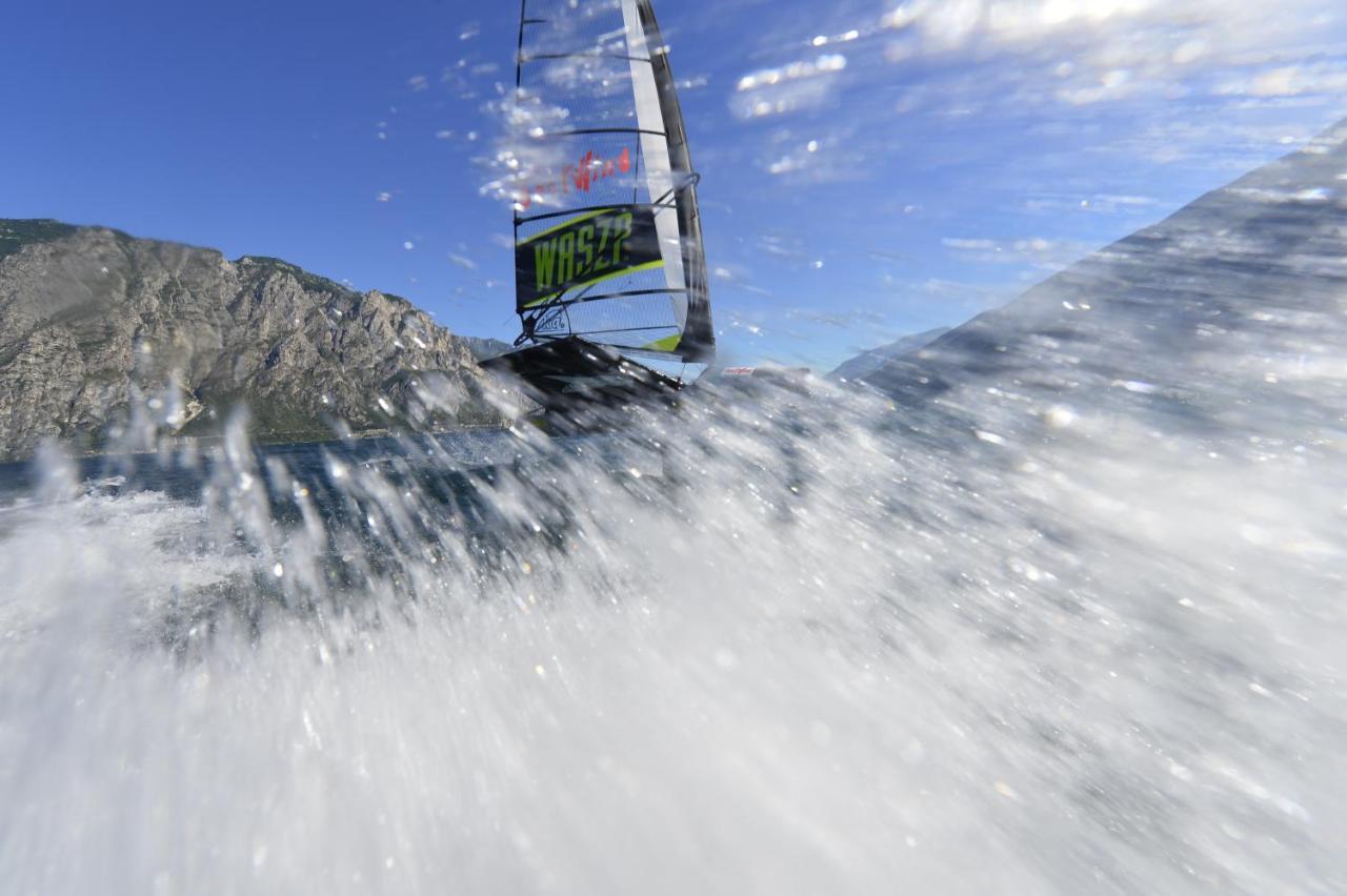 Wind Hotel Malcesine Eksteriør billede