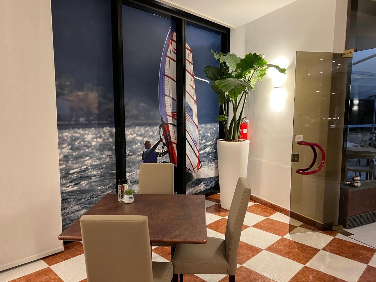 Wind Hotel Malcesine Eksteriør billede